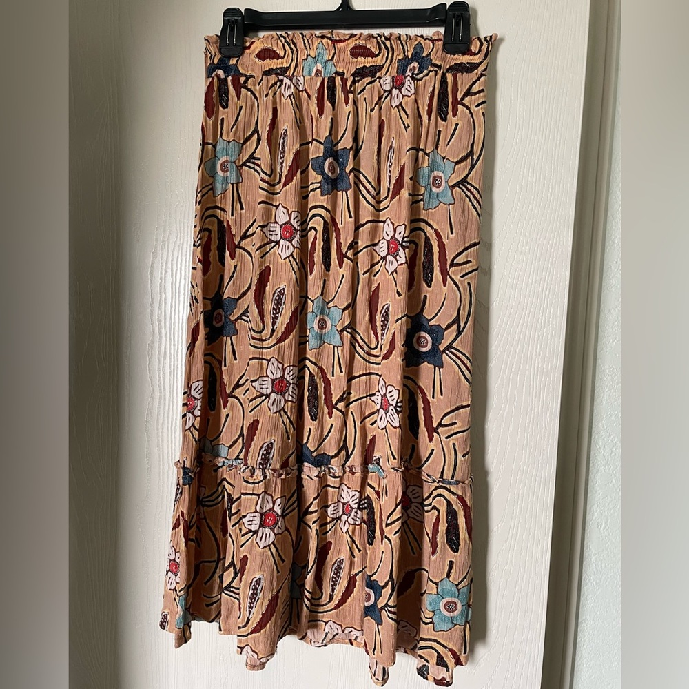 Floral Tan Tiered Skirt - Christian Siriano spring summer feminine terra cotta